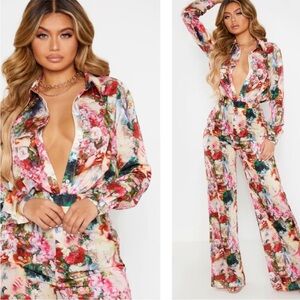 PrettyLittleThing 2pc Rose Femme
Renaissance Print Satin Shirt & Pants Set -Sz 6